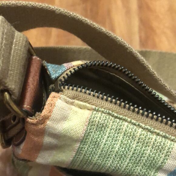 Fossil Multicolored Stripe Purse - Picture 12 of 12